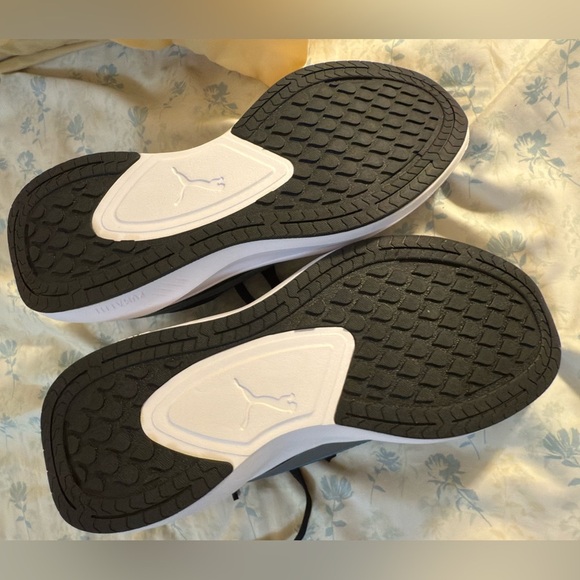 Puma Black and Blue Men’s Athletic Sneakers Sz 8.5 - Picture 8 of 9